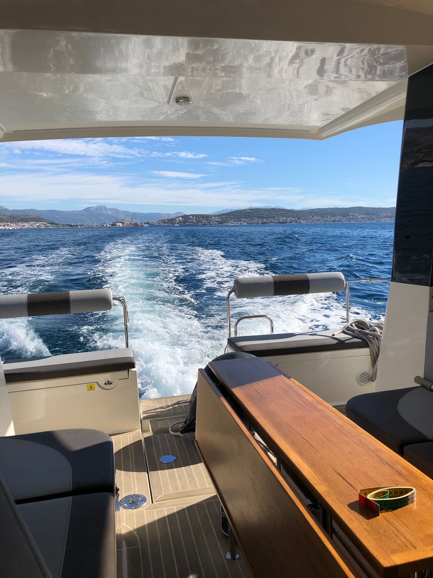 Schiff Yacht Motoryacht Motorboot Delphia Yachts Escape 1350