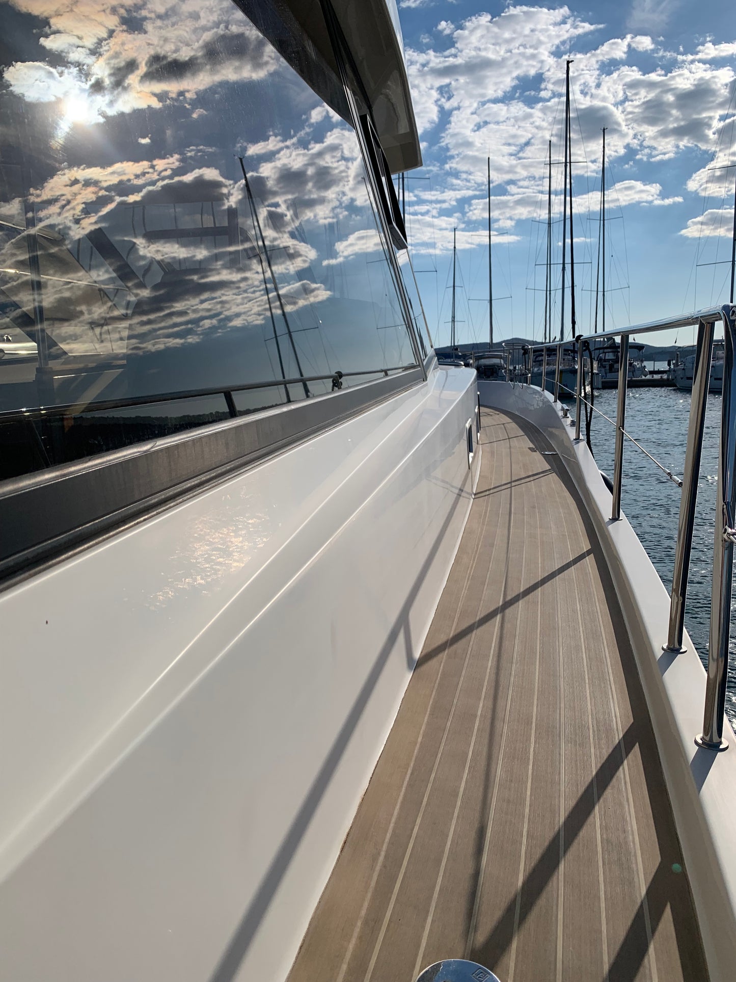 Schiff Yacht Motoryacht Motorboot Delphia Yachts Escape 1350