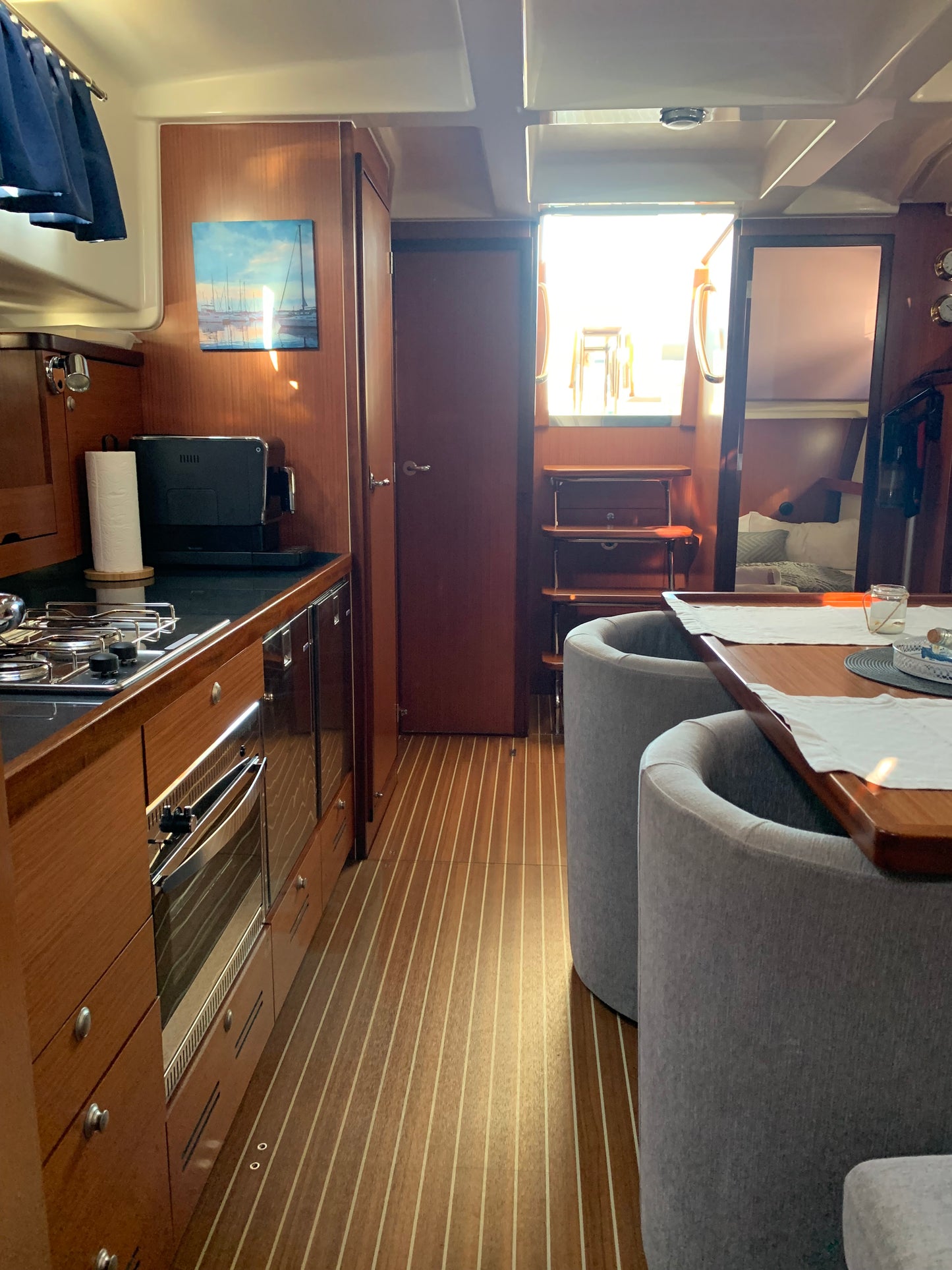 Schiff Yacht Motoryacht Motorboot Delphia Yachts Escape 1350