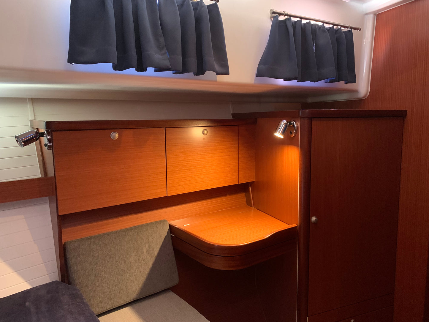 Schiff Yacht Motoryacht Motorboot Delphia Yachts Escape 1350