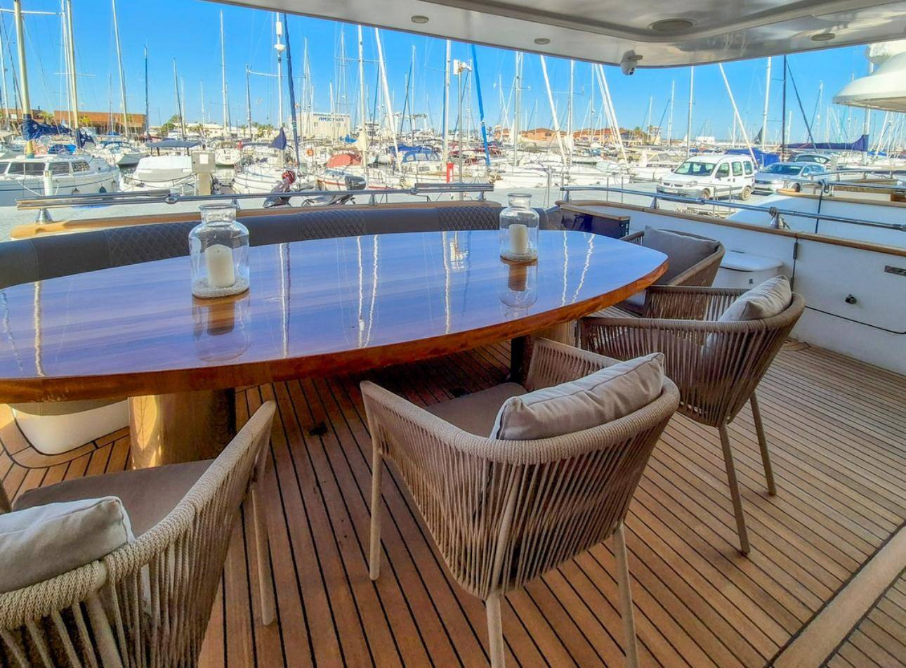 Astondoa 95 Motoryacht Superyacht Schiff Motorboot Boot