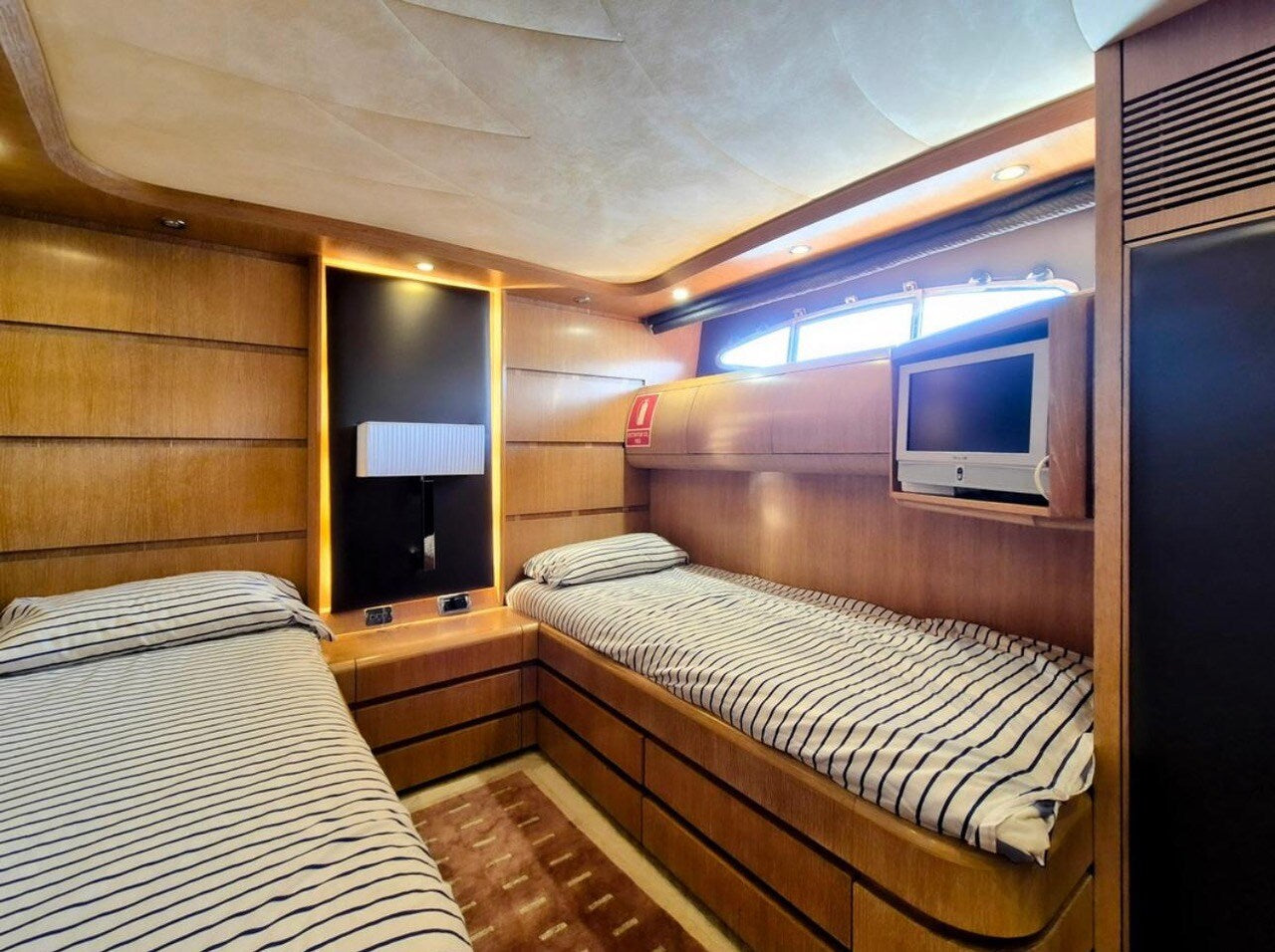 Astondoa 95 Motoryacht Superyacht Schiff Motorboot Boot