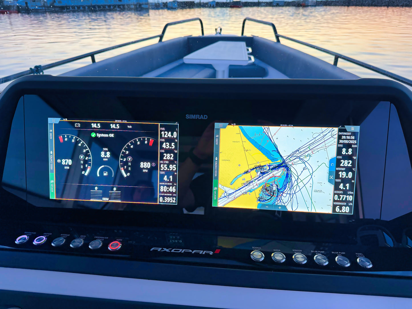 Axopar 28 Cabin CC Motoryacht Yacht Boot Schiff