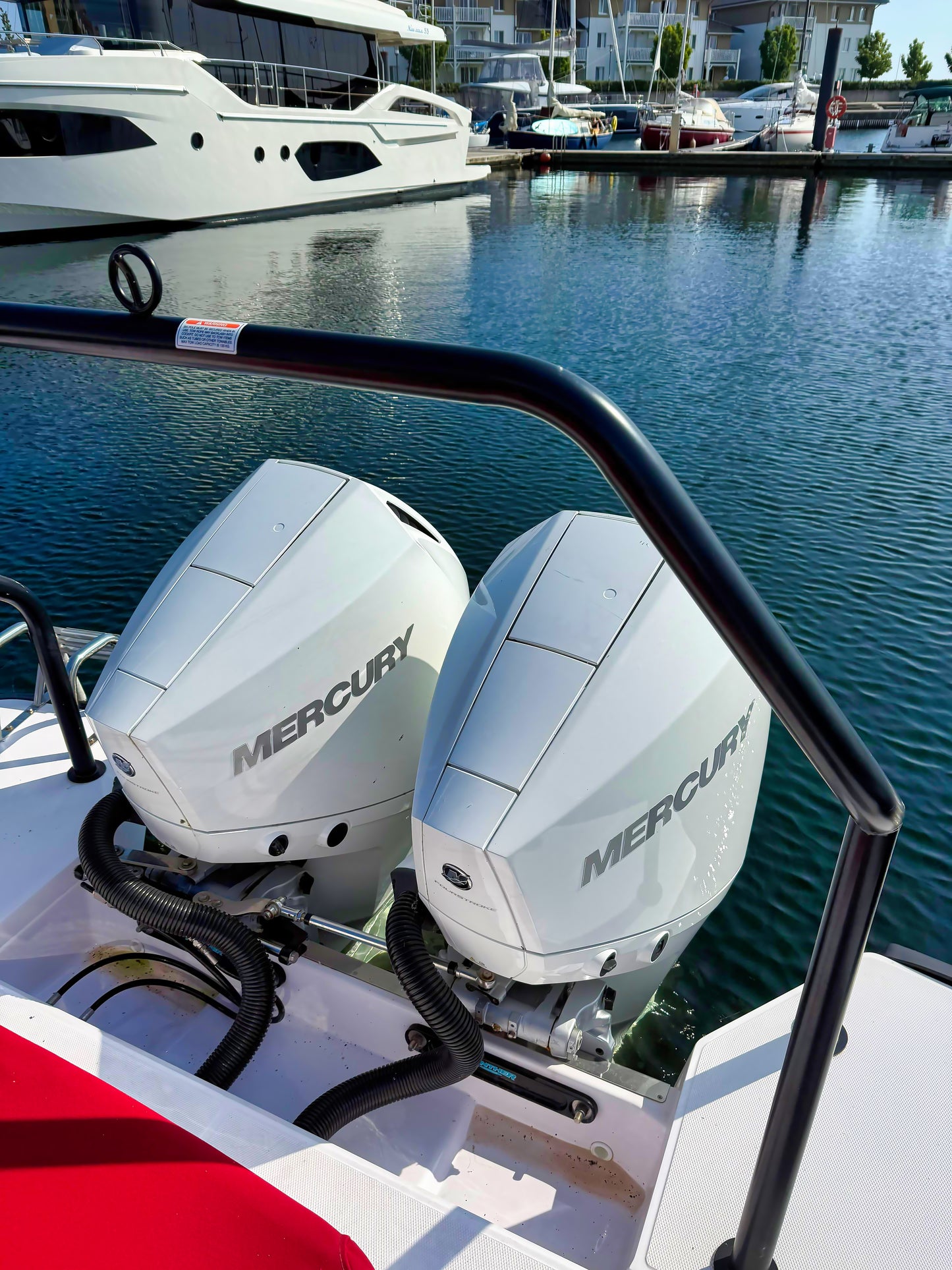 Axopar 28 Cabin CC Motoryacht Yacht Boot Schiff