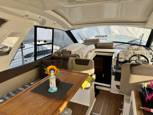 Bavaria 36 HT Hardtop Motoryacht Yacht Boot Schiff