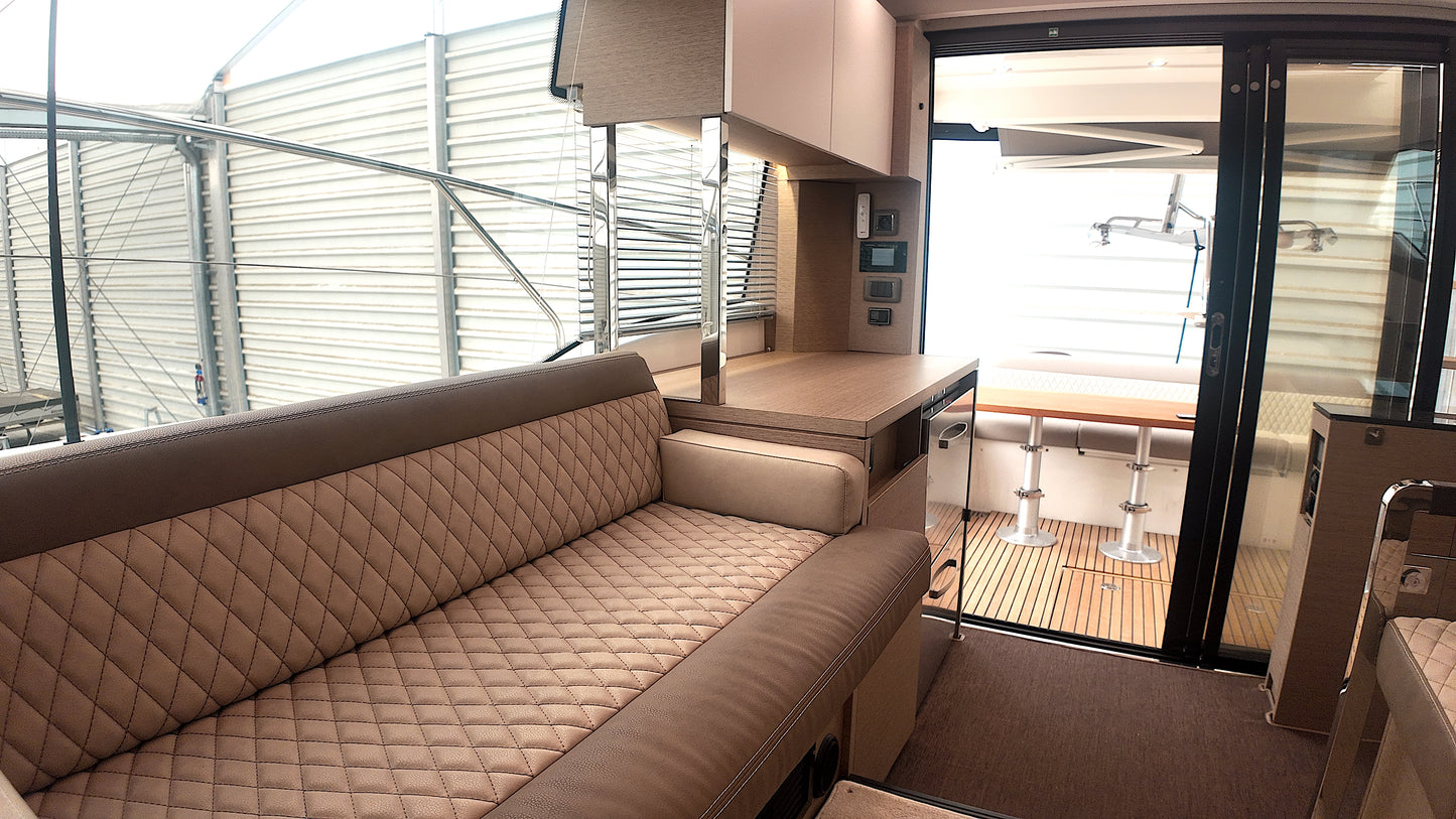 Jeanneau Prestige 420 Fly Flybridge Yacht Motoryacht Schiff Boot