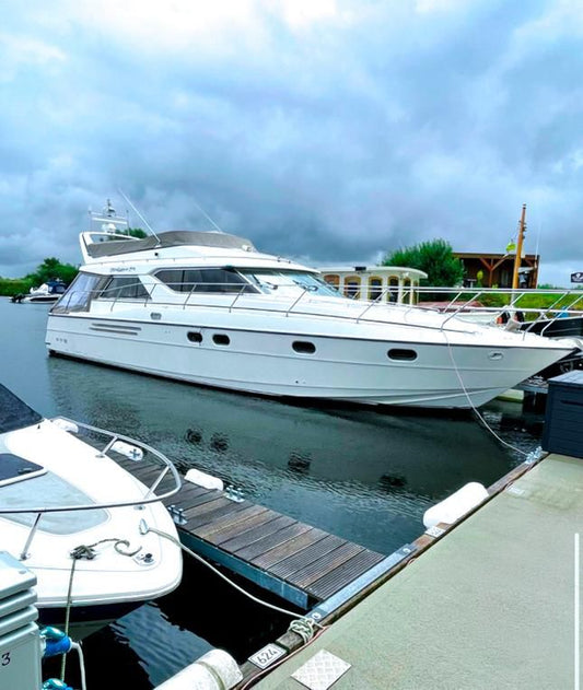 Princess 48 Flybridge Motoryacht Yacht Boot Schiff