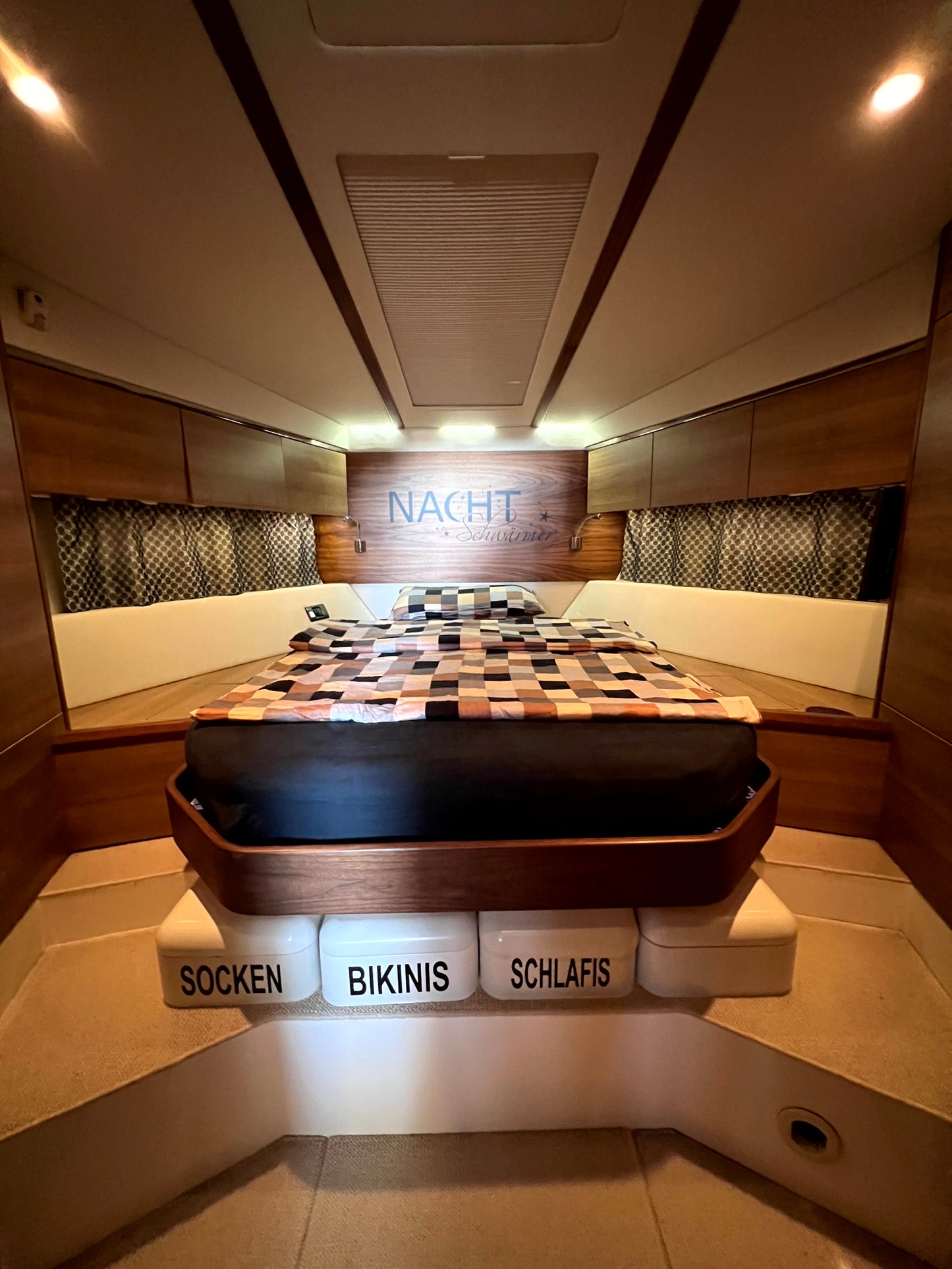 Sealine F 42 Fly Flybridge IPS Motoryacht Yacht Boot Schiff