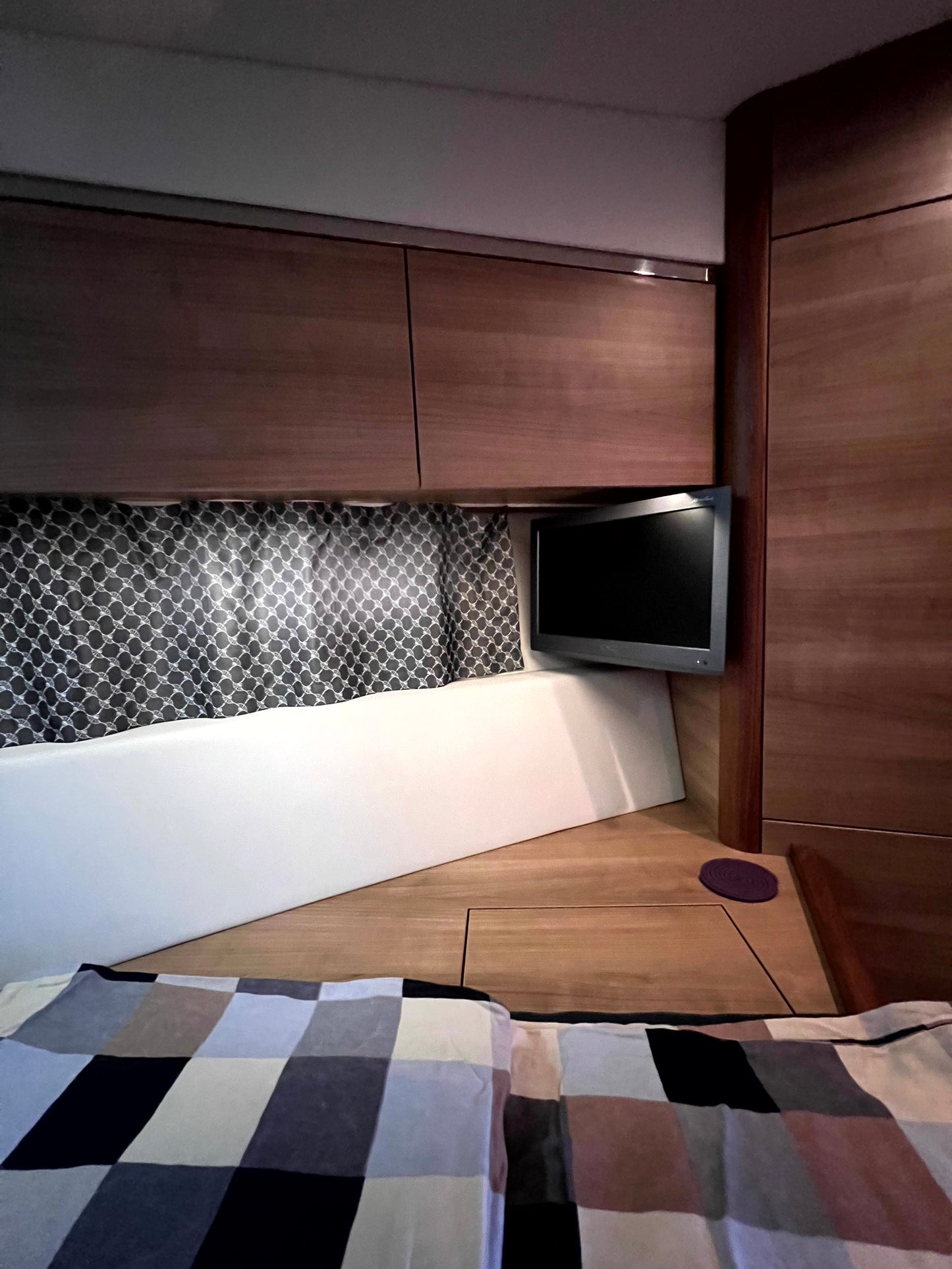 Sealine F 42 Fly Flybridge IPS Motoryacht Yacht Boot Schiff