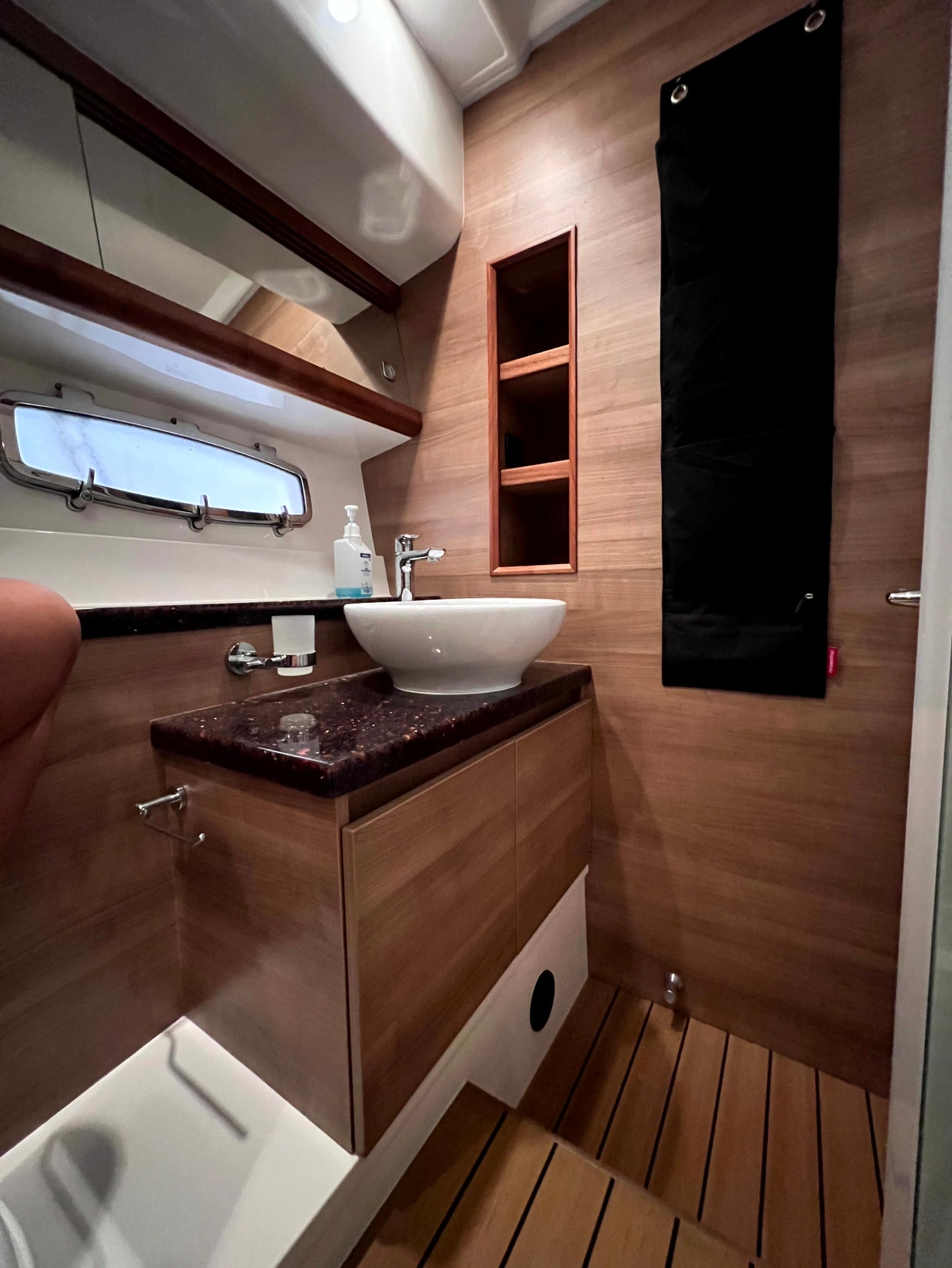 Sealine F 42 Fly Flybridge IPS Motoryacht Yacht Boot Schiff