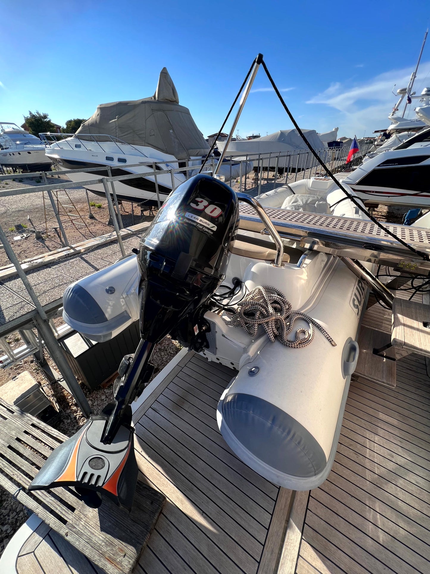 Sealine F 42 Fly Flybridge IPS Motoryacht Yacht Boot Schiff