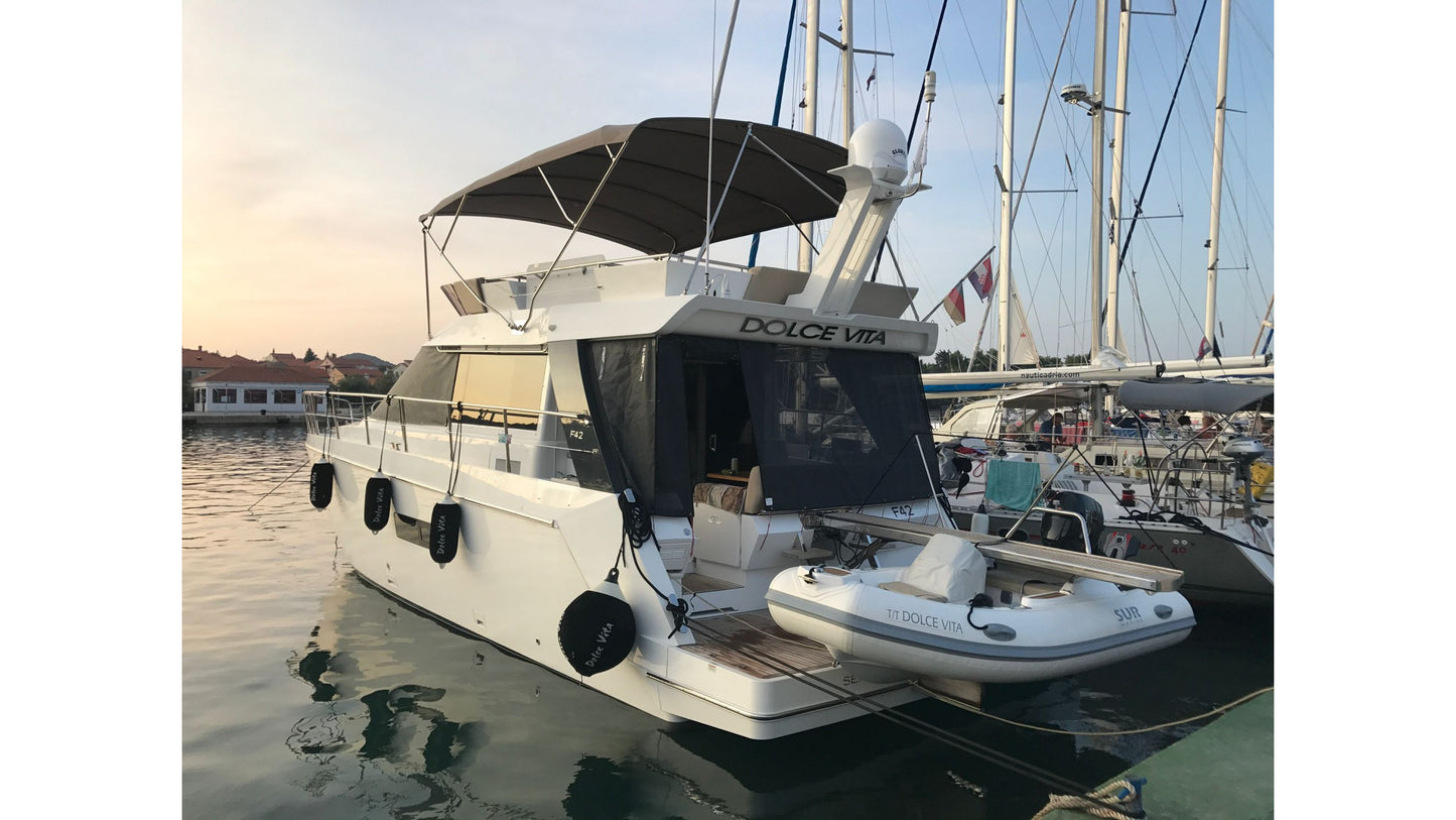 Sealine F 42 Fly Flybridge IPS Motoryacht Yacht Boot Schiff