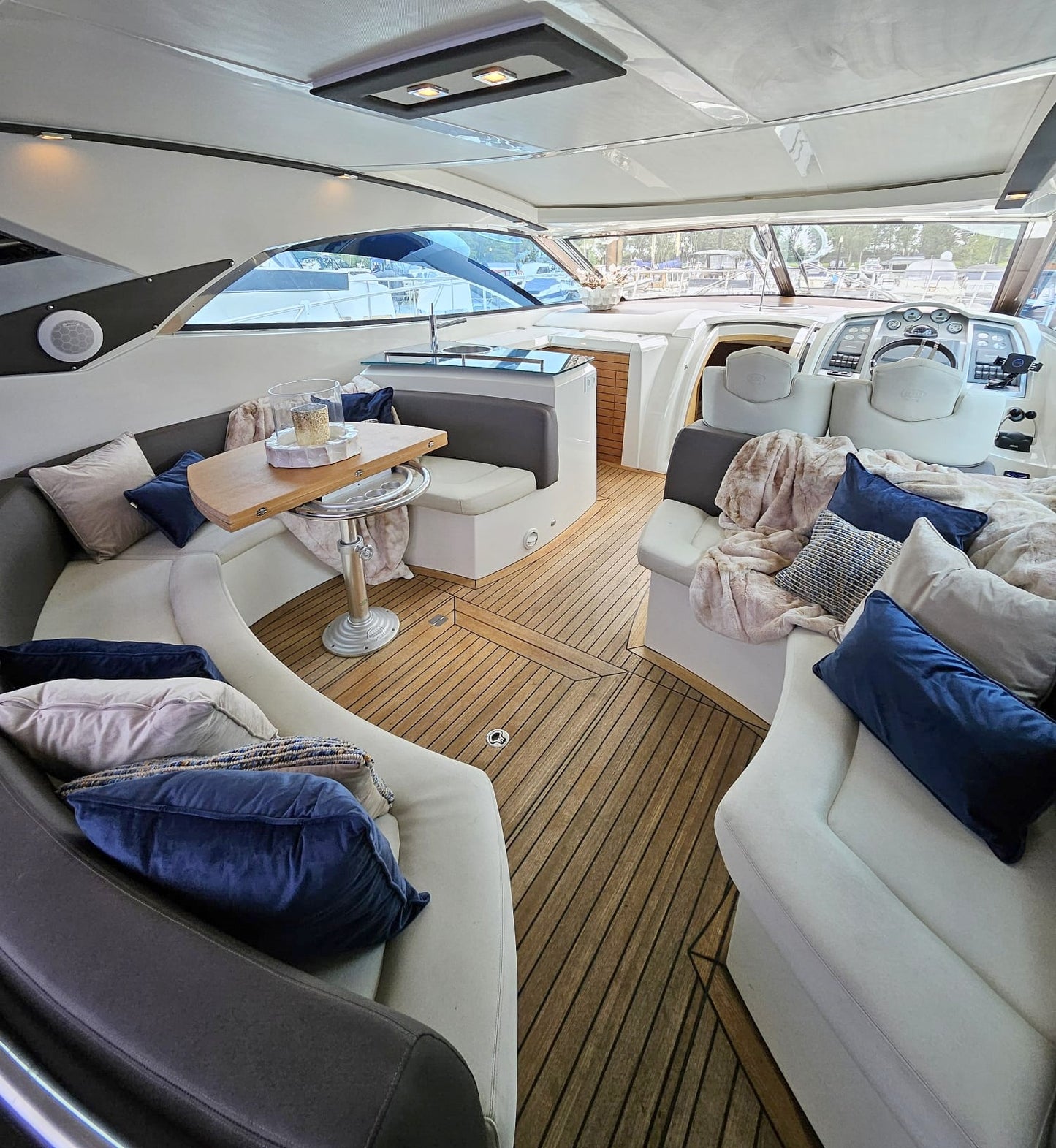 Sessa C52 HT Yacht Motoryacht Boot Motorboot