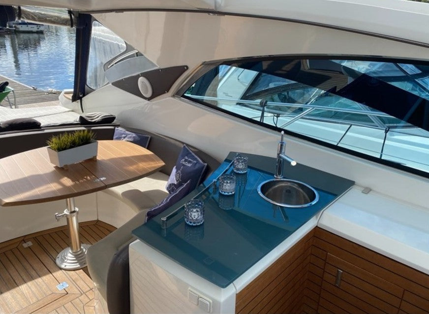 Sessa C52 HT Yacht Motoryacht Boot Motorboot