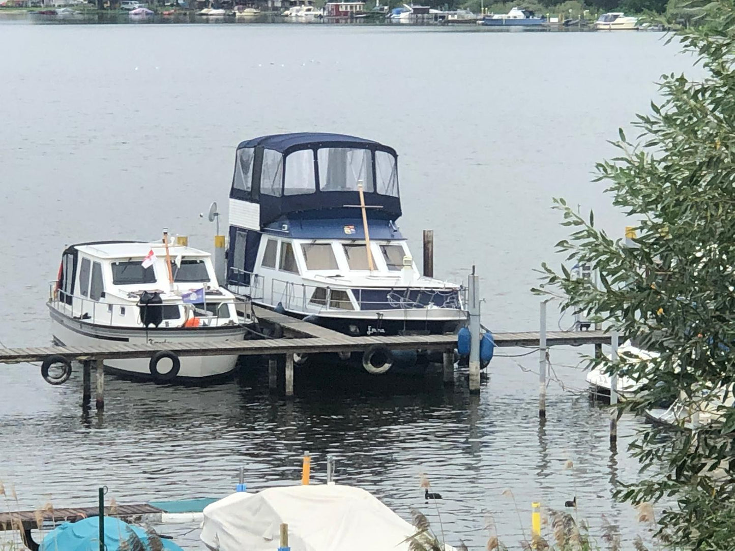 Veerdörn 1300 Motoryacht Boot Motorboot mit Liegeplatz