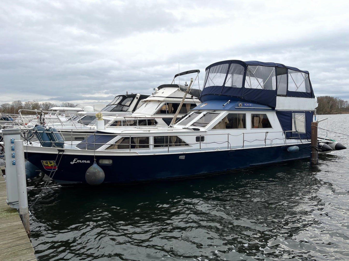 Veerdörn 1300 Motoryacht Boot Motorboot mit Liegeplatz