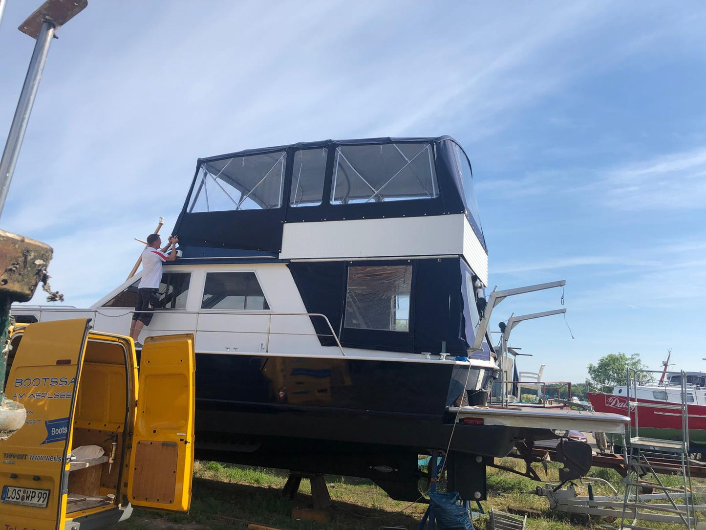 Veerdörn 1300 Motoryacht Boot Motorboot mit Liegeplatz