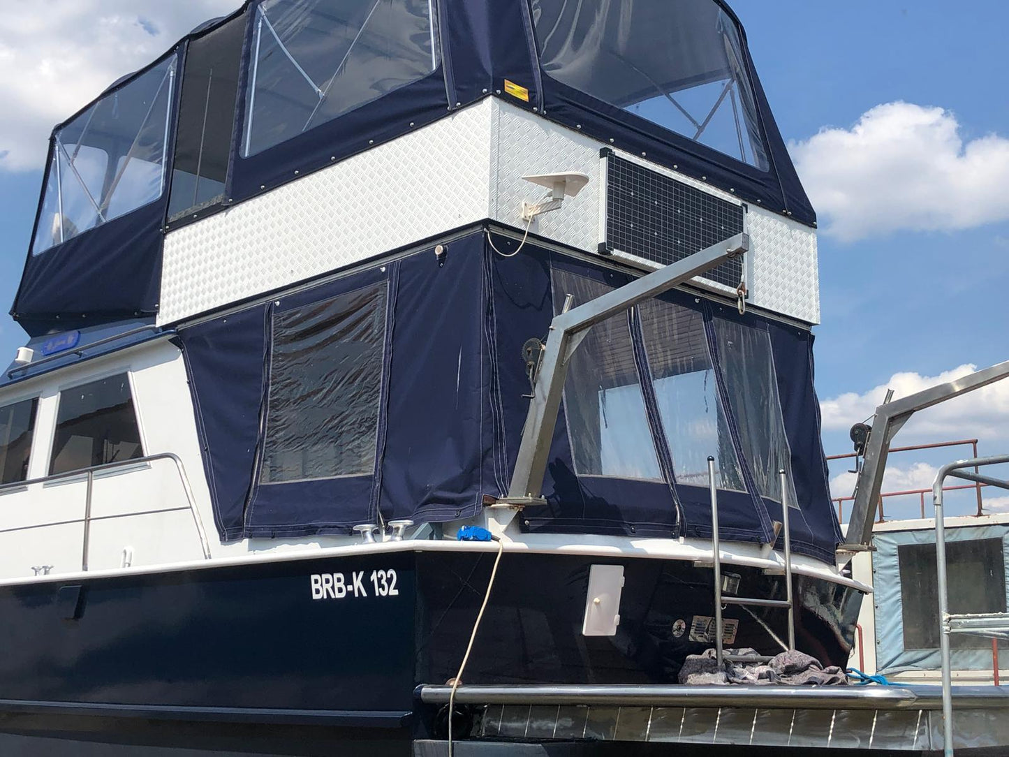 Veerdörn 1300 Motoryacht Boot Motorboot mit Liegeplatz