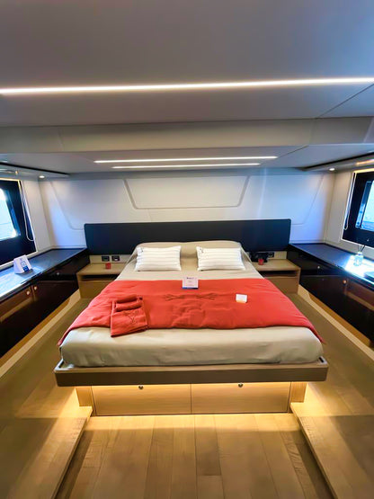 Absolute 62 Fly Flybridge Yacht Motoryacht Boot Motorboot Schiff