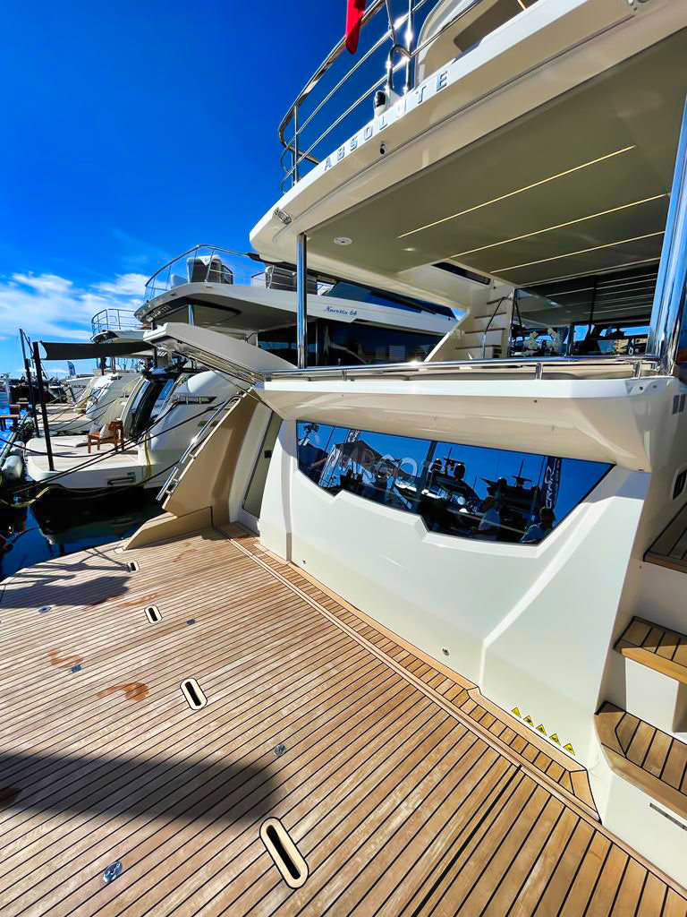 Absolute 62 Fly Flybridge Yacht Motoryacht Boot Motorboot Schiff