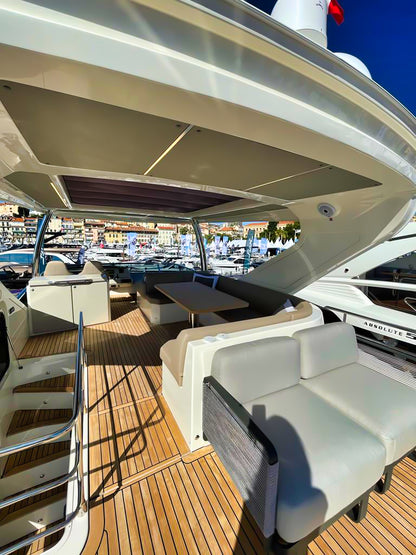 Absolute 62 Fly Flybridge Yacht Motoryacht Boot Motorboot Schiff