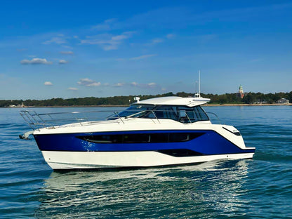 Bavaria SR35 Baujahr 2024 Vorführyacht Motoryacht Motorboot Boot