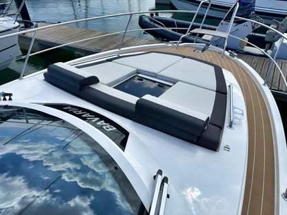 Bavaria SR35 Baujahr 2024 Vorführyacht Motoryacht Motorboot Boot