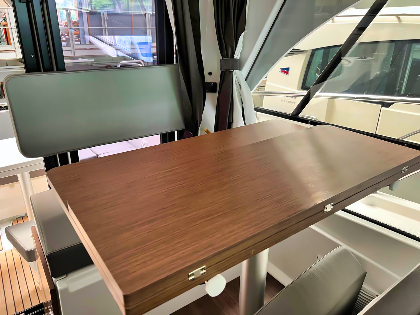 Beneteau Antares 9 OB Baujahr 2024 Motorboot Boot Yacht Motoryacht