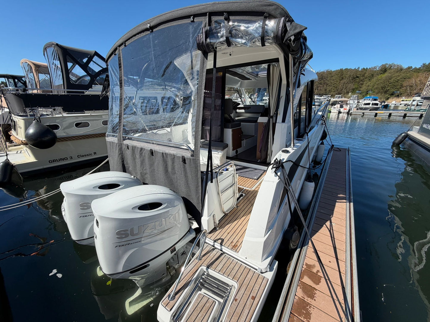 Beneteau Antares 9 OB Baujahr 2024 Motorboot Boot Yacht Motoryacht