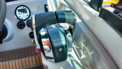 Beneteau Gran Turismo 32 Yacht Motoryacht Boot Motorboot Schiff