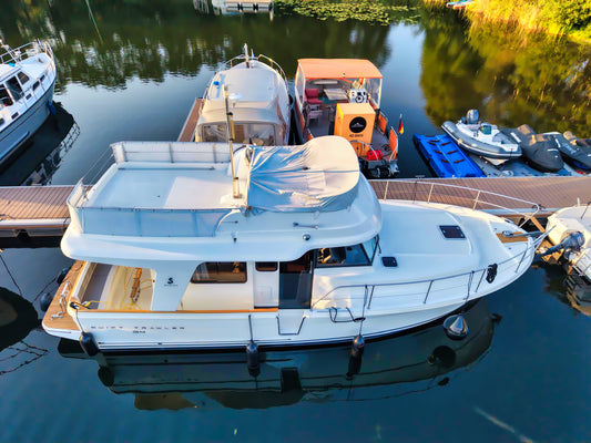 Beneteau Swift Trawler 34 Flybridge Fly Motoryacht Yacht Boot Schiff