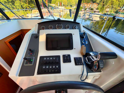 Beneteau Swift Trawler 34 Flybridge Fly Motoryacht Yacht Boot Schiff