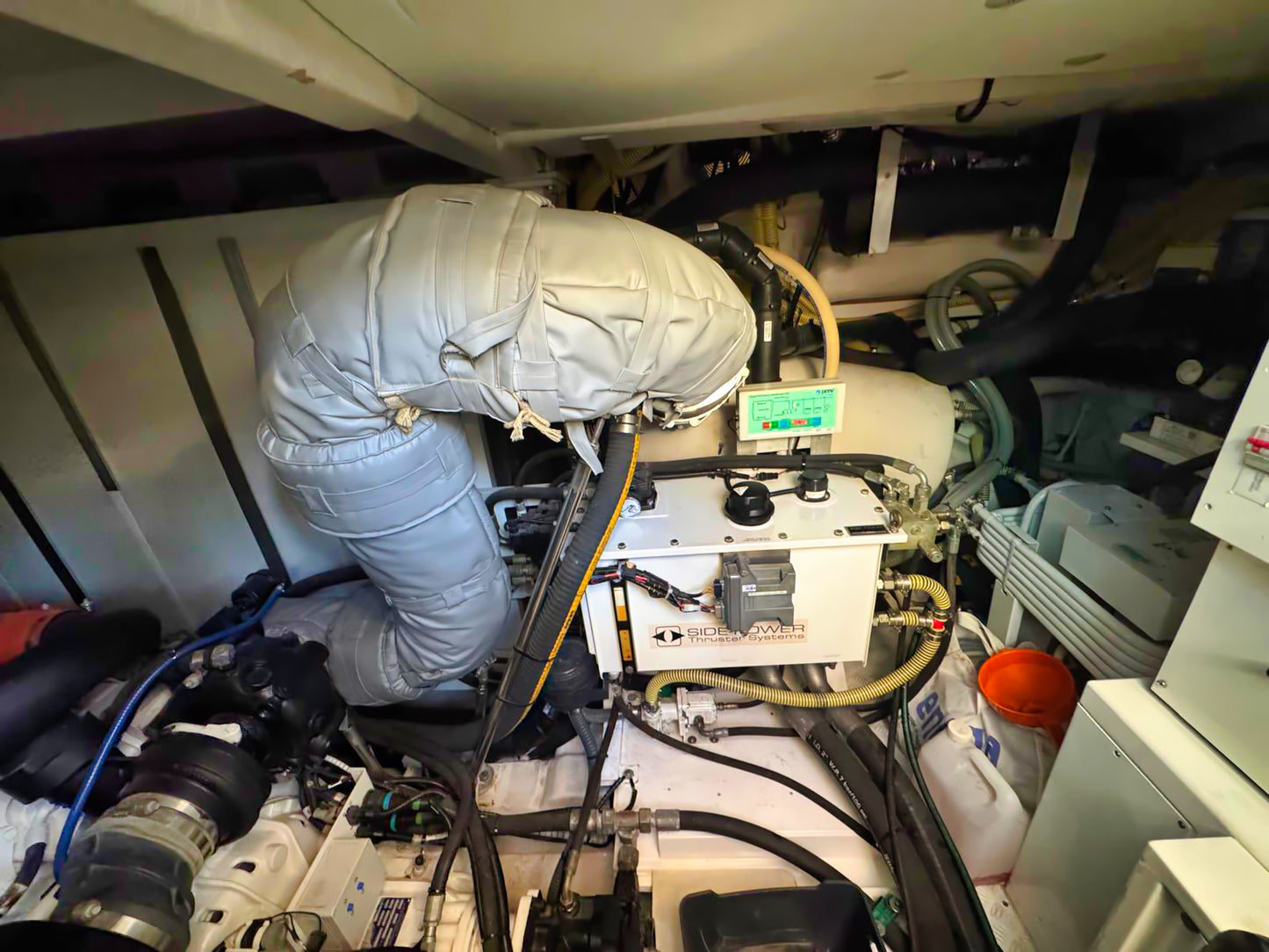 Fairline Squadron 65 Fly Flybridge Yacht Motoryacht Boot Motorboot Schiff