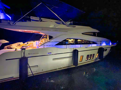 Fairline Squadron 65 Fly Flybridge Yacht Motoryacht Boot Motorboot Schiff