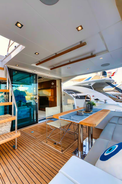 Fairline Squadron 65 Fly Flybridge Yacht Motoryacht Boot Motorboot Schiff