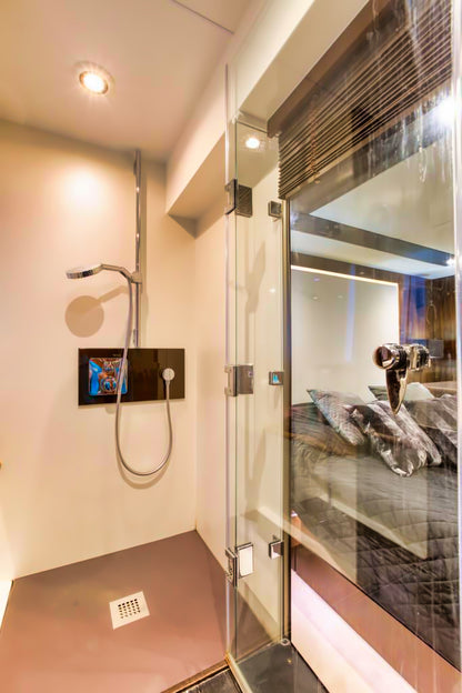 Fairline Squadron 65 Fly Flybridge Yacht Motoryacht Boot Motorboot Schiff