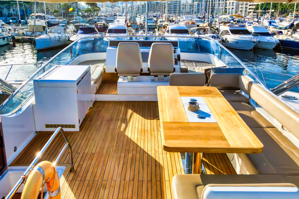 Fairline Squadron 65 Fly Flybridge Yacht Motoryacht Boot Motorboot Schiff