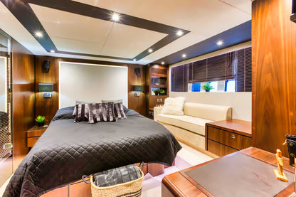 Fairline Squadron 65 Fly Flybridge Yacht Motoryacht Boot Motorboot Schiff