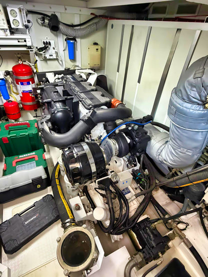 Fairline Squadron 65 Fly Flybridge Yacht Motoryacht Boot Motorboot Schiff