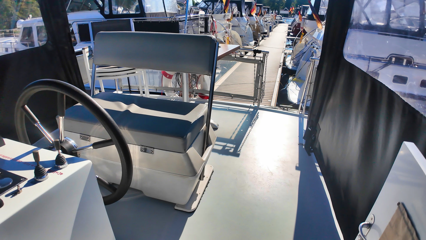 Skiron 35 Motoryacht Stahlyacht Boot Motorboot Yacht Schiff