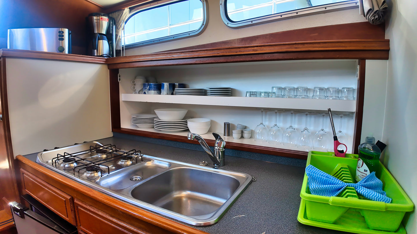 Skiron 35 Motoryacht Stahlyacht Boot Motorboot Yacht Schiff
