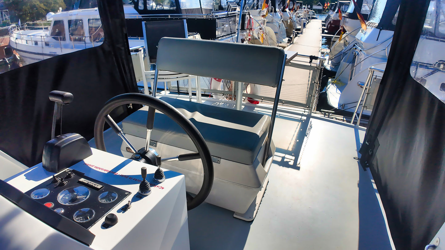 Skiron 35 Motoryacht Stahlyacht Boot Motorboot Yacht Schiff