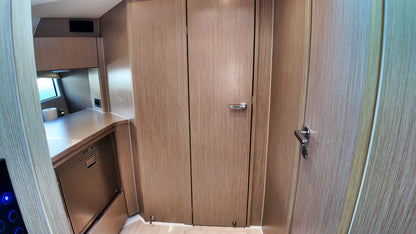 Sealine S335 Motoryacht Yacht Boot Schiff Motorboot