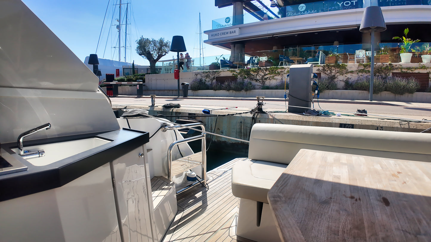 Sealine S335 Motoryacht Yacht Boot Schiff Motorboot
