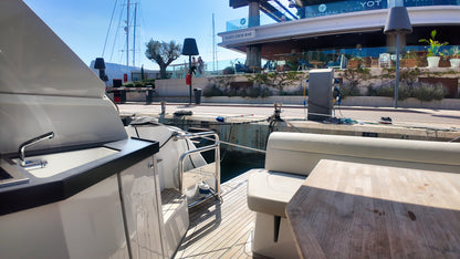 Sealine S335 Motoryacht Yacht Boot Schiff Motorboot