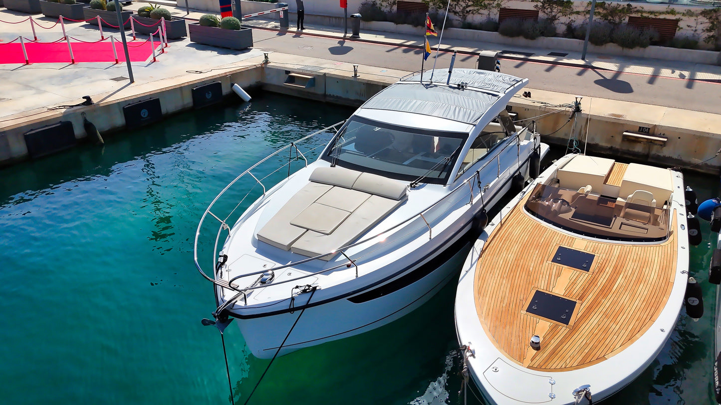 Sealine S335 Motoryacht Yacht Boot Schiff Motorboot