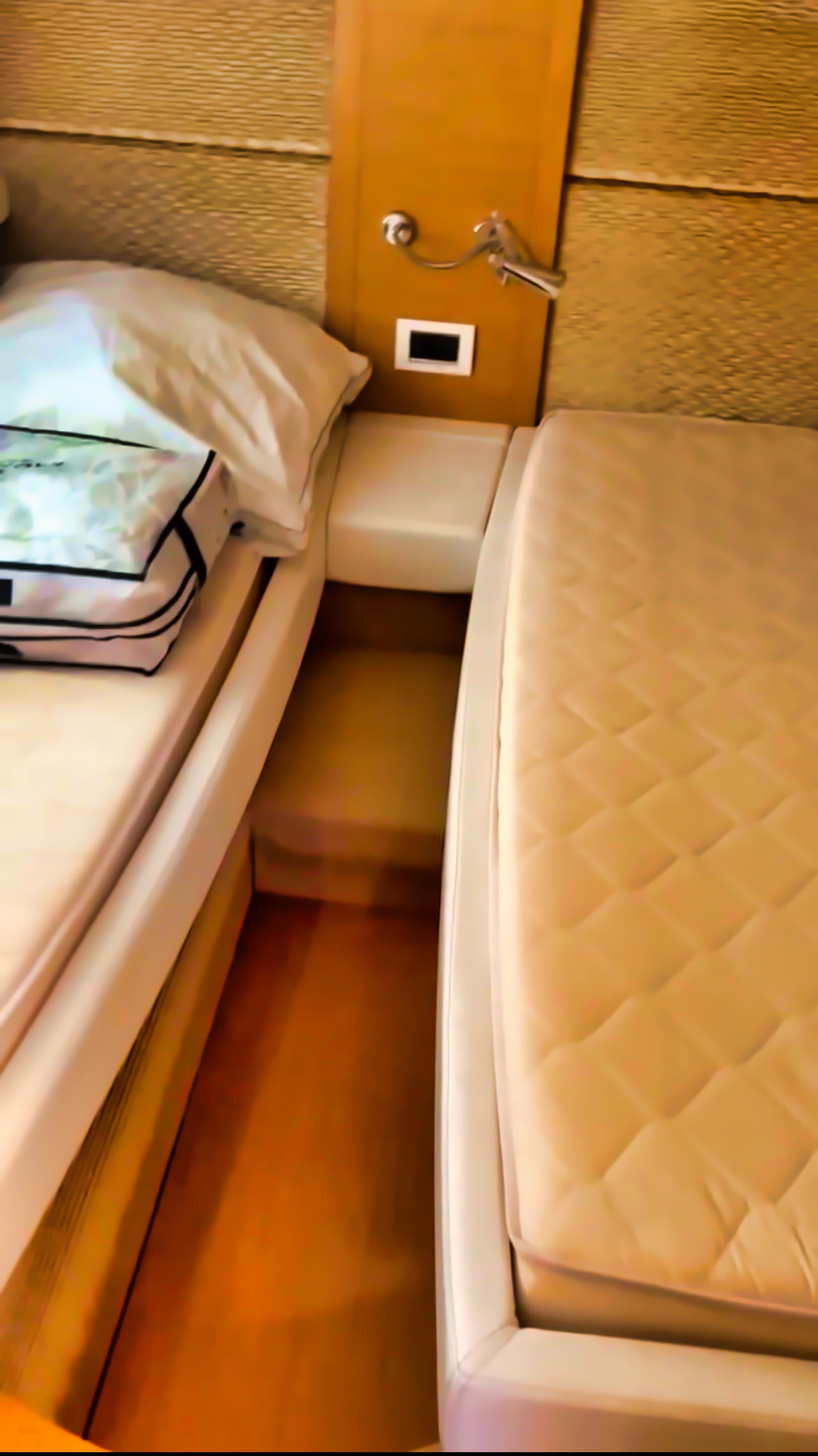 Sessa C 52 Yacht Motoryacht Boot Schiff Motorboot