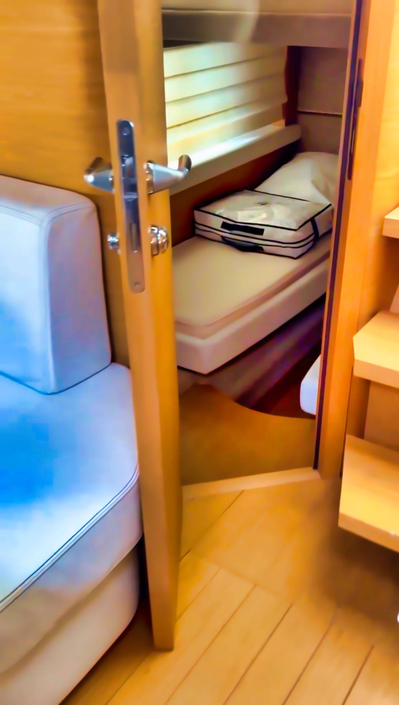 Sessa C 52 Yacht Motoryacht Boot Schiff Motorboot