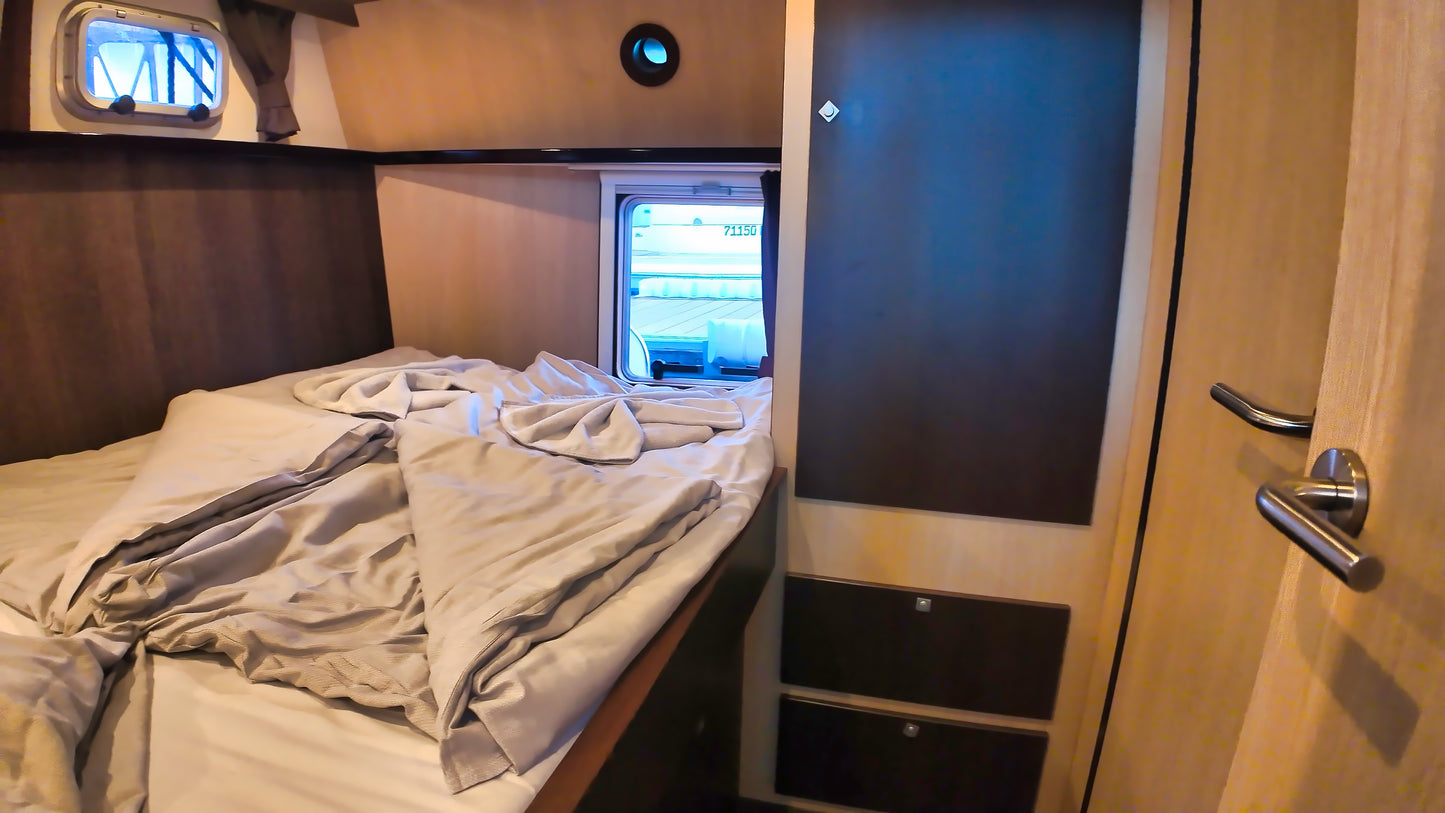 Aventura 34 AK Yacht Motoryacht Motorboot Boot Schiff