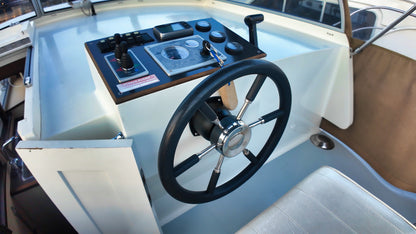 Aventura 34 AK Yacht Motoryacht Motorboot Boot Schiff